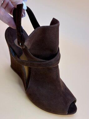 CHLOE Brown Suede Ankle Cuff Peep Toe Wedge Heel Shoes Ankle Straps EU 35 US 5